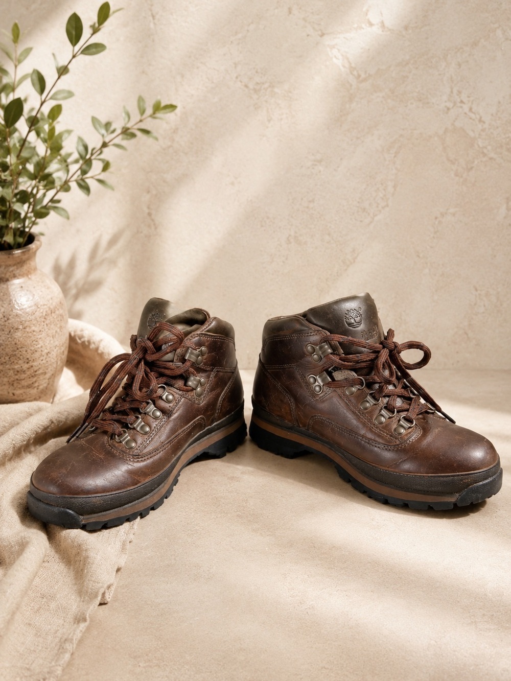 Timberland Euro Hiker 95301 Women’s Brown Leather  Waterproof boot sz: 7M